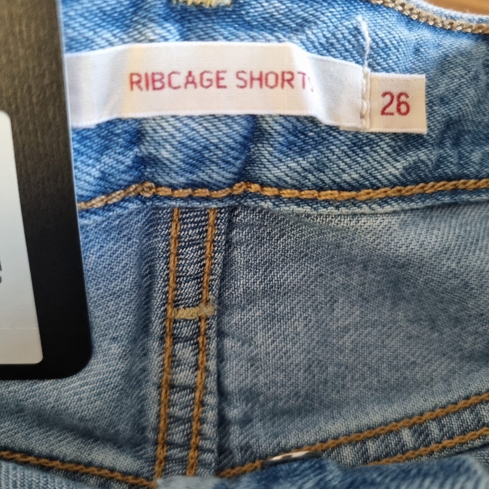 Levi's Ribcage Short Frost Blue Denim Shorts - Picture 11 of 12